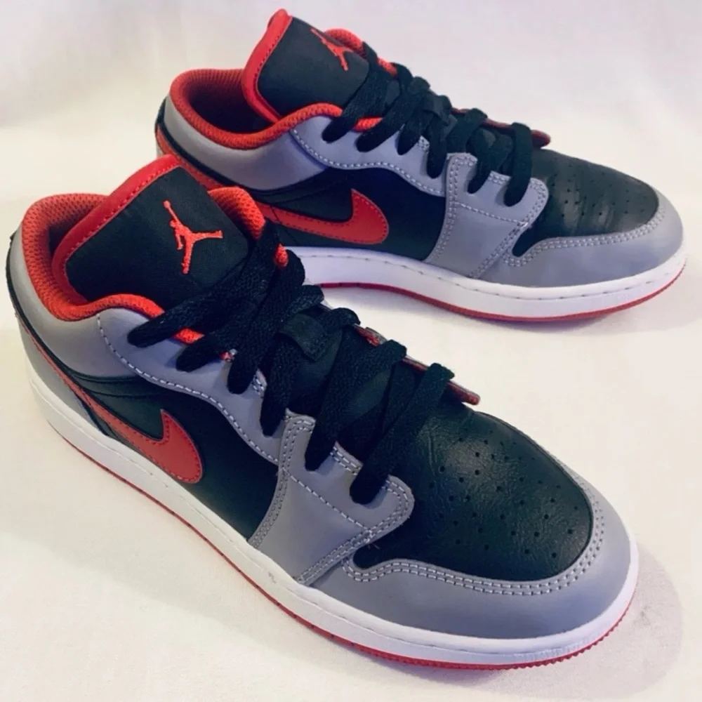 Jordan Low Top Sneakers in Black, Gray & Red